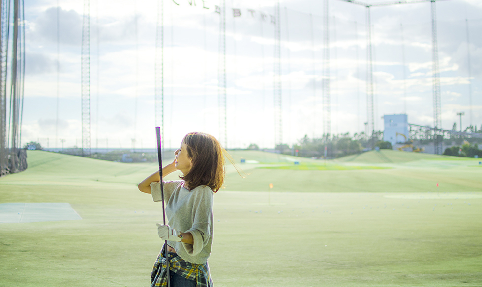 ゴルフの打ちっ放しデートでの女性の服装やおすすめの持ち物は Golf Addict Club