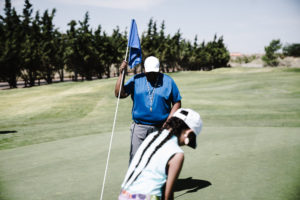 ゴルフの新ルールでピンを抜き差ししたらペナルティ？途中で抜いた場合は？