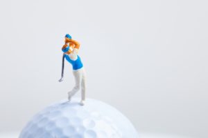 ゴルフトーナメントの観戦時間は何時から何時まで?初めて観戦する方へ